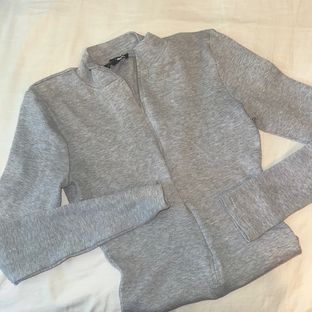 Zip up